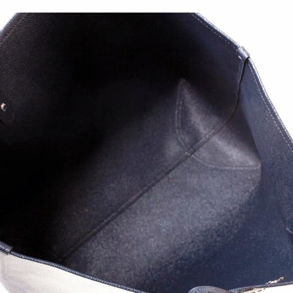 Coach Reversible City Signature Tote Perdect Condition - Picture 7 of 10